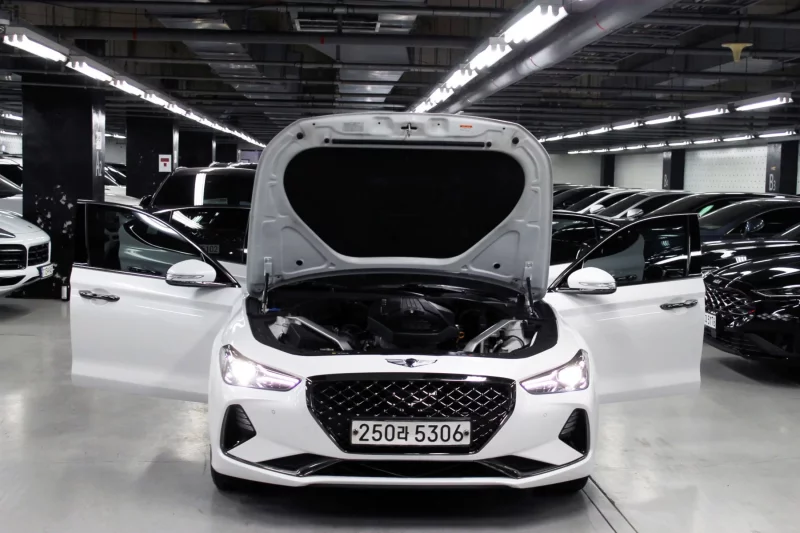 Genesis G70