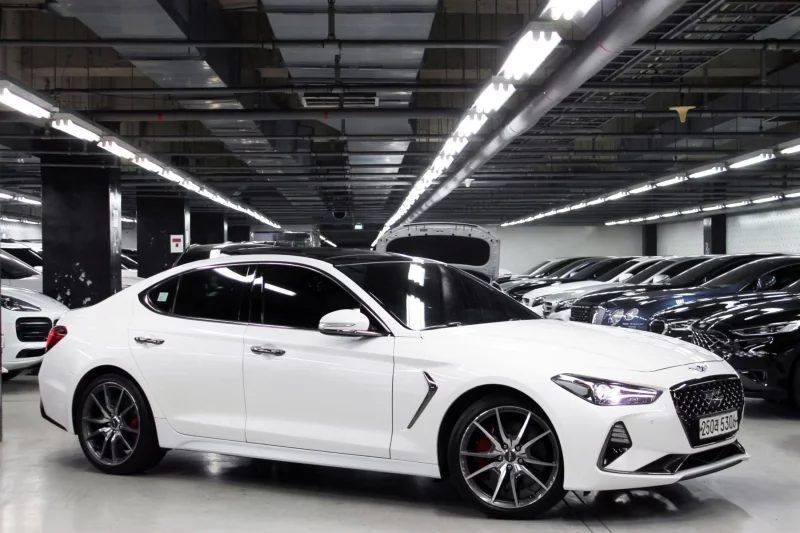 Genesis G70