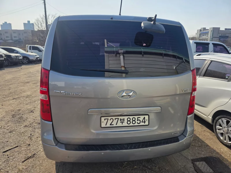 Hyundai Grand Starex