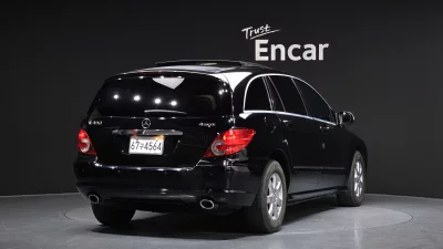 Mercedes-Benz R-Class