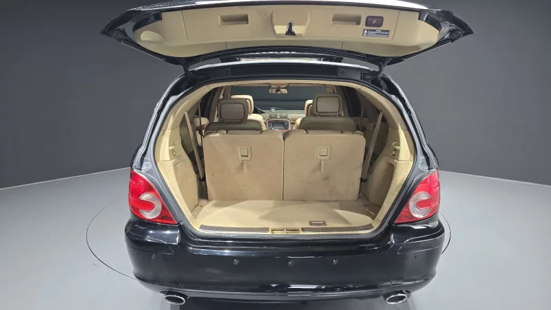 Mercedes-Benz R-Class