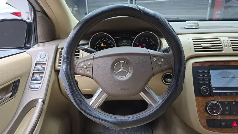 Mercedes-Benz R-Class