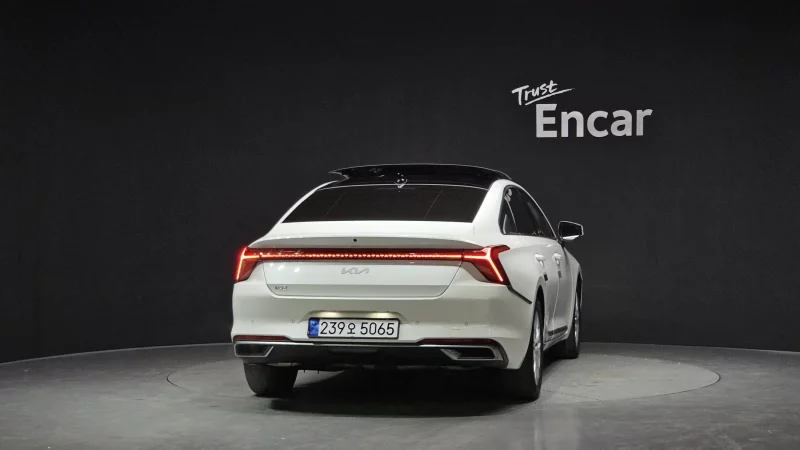Kia K8