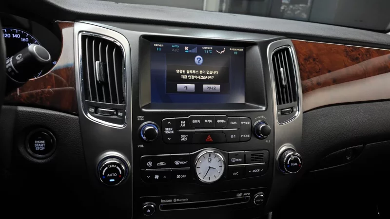 Hyundai Equus