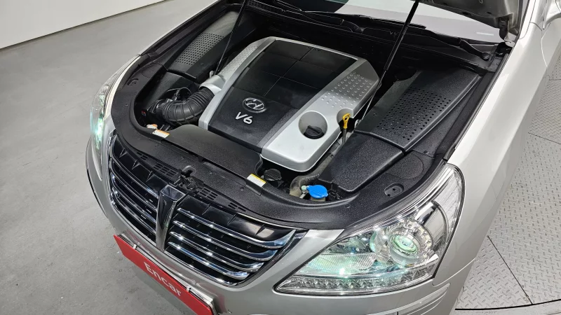 Hyundai Equus