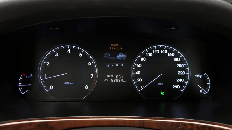 Hyundai Equus