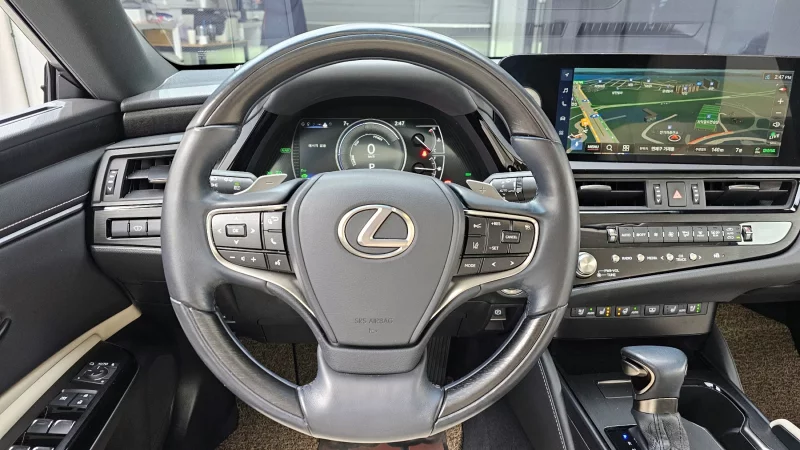 Lexus ES300h