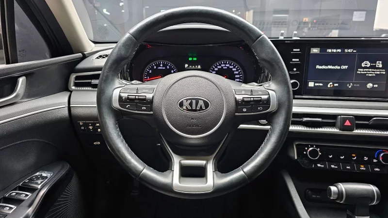Kia K5