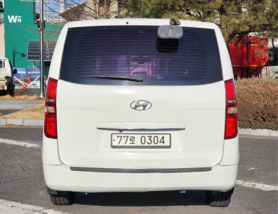 Hyundai Grand Starex