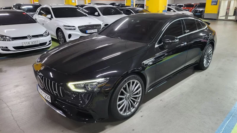 Mercedes-Benz AMG GT