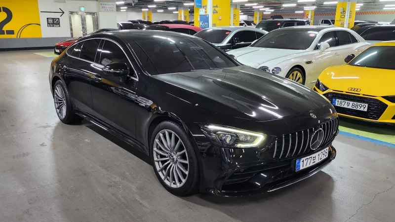 Mercedes-Benz AMG GT