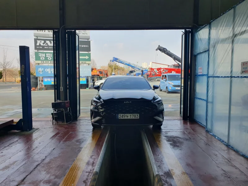 Kia K8