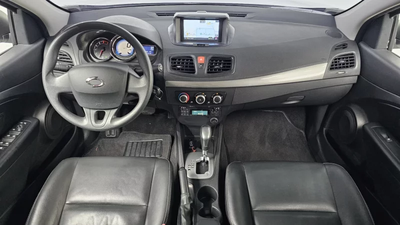 Renault SM3