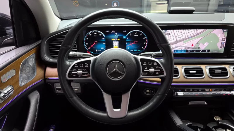 Mercedes-Benz GLE-Class