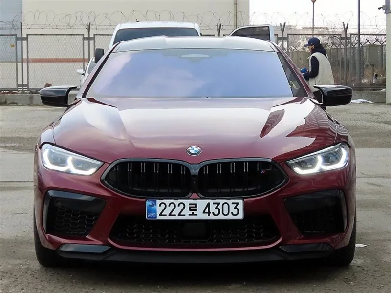 BMW M8
