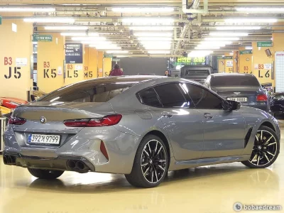 BMW 8-Series