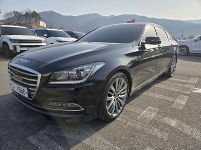 Hyundai Genesis