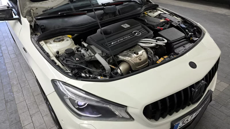 Mercedes-Benz CLA-Class