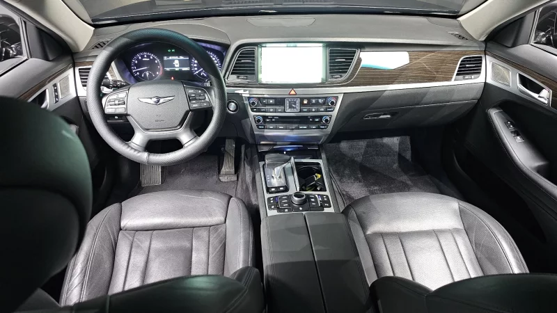 Genesis G80
