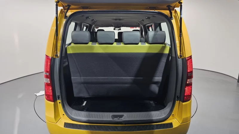 Hyundai Grand Starex