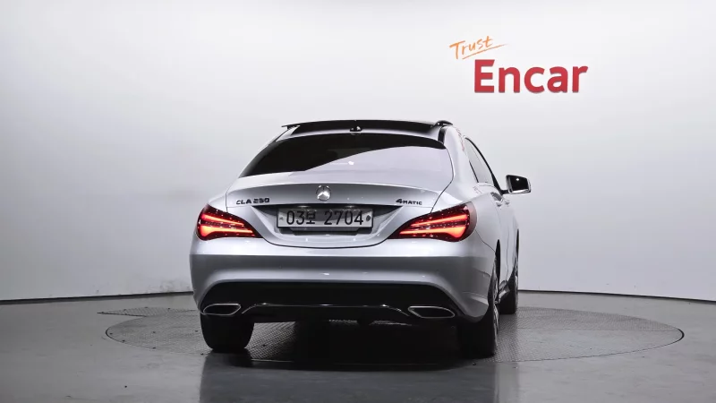 Mercedes-Benz CLA-Class