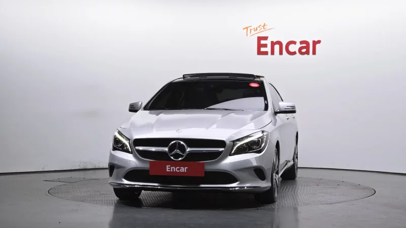 Mercedes-Benz CLA-Class
