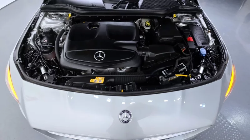 Mercedes-Benz CLA-Class