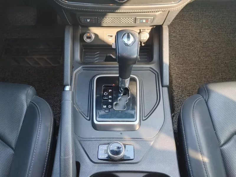 SsangYong Rexton Sports