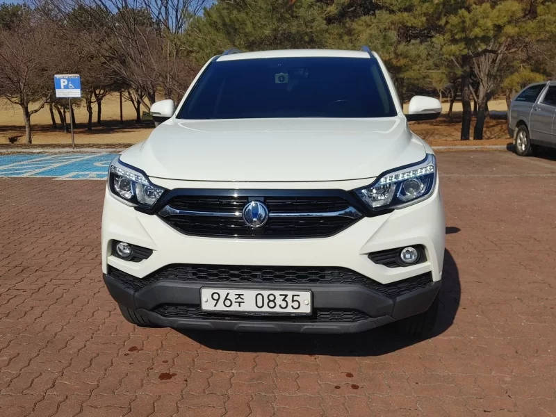 SsangYong Rexton Sports