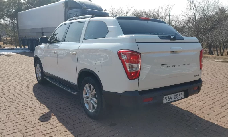 SsangYong Rexton Sports