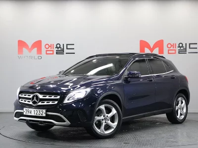 Mercedes-Benz GLA-Class