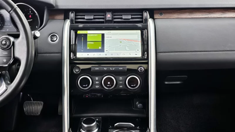 Land Rover DISCOVERY