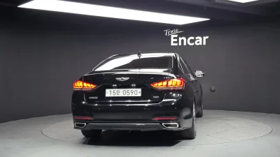 Hyundai Genesis