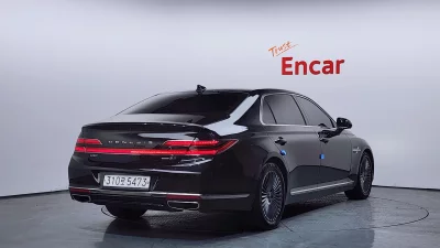 Genesis G90