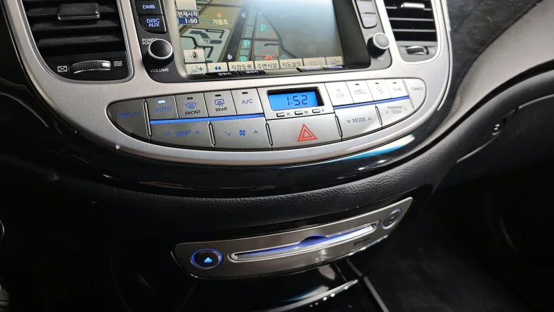 Hyundai Genesis