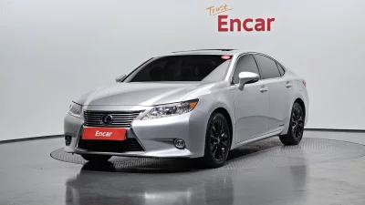 Lexus ES300h