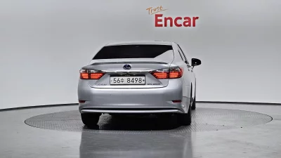 Lexus ES300h