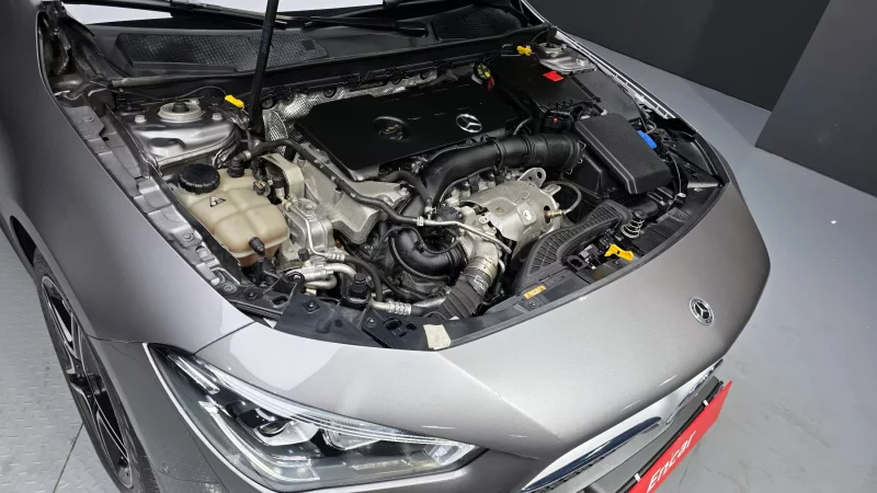 Mercedes-Benz CLA-Class