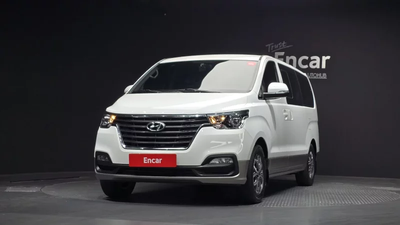 Hyundai Starex