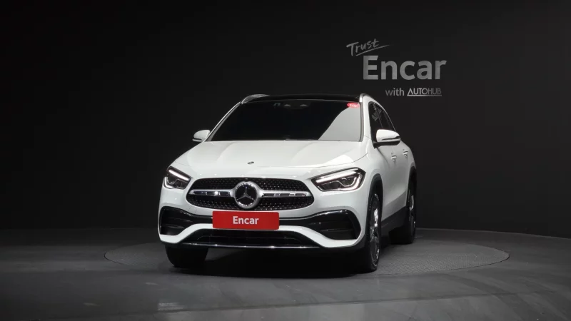 Mercedes-Benz GLA-Class