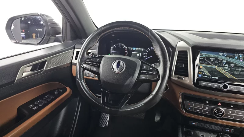 SsangYong Rexton Sports