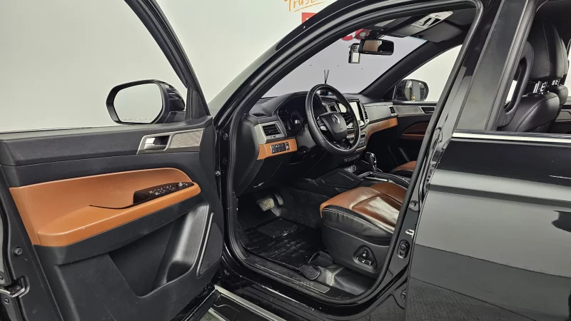 SsangYong Rexton Sports