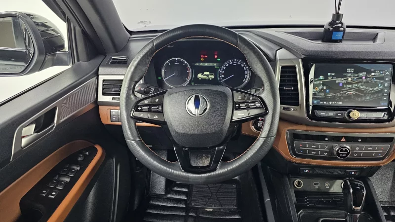 SsangYong Rexton Sports