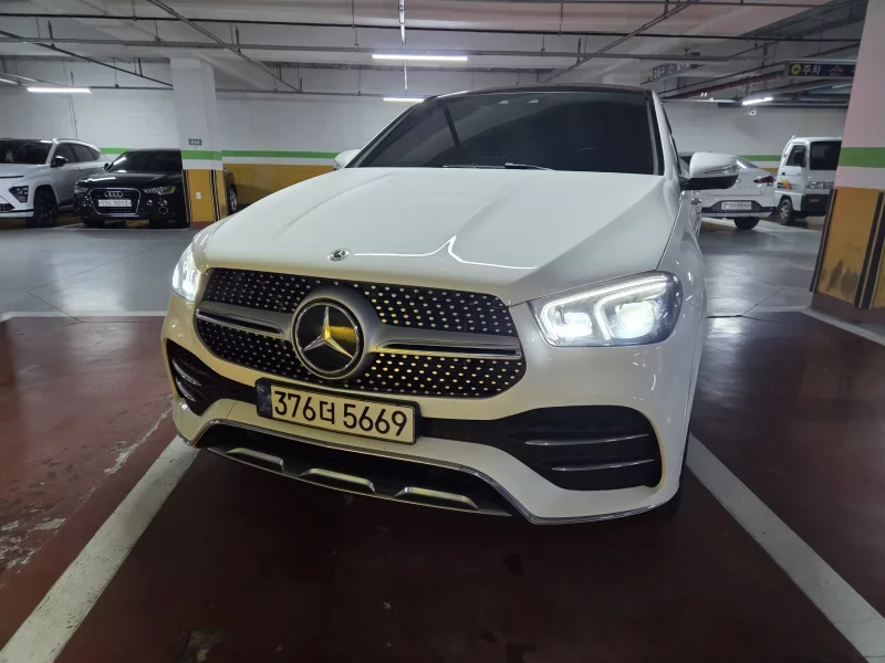 Mercedes-Benz GLE-Class