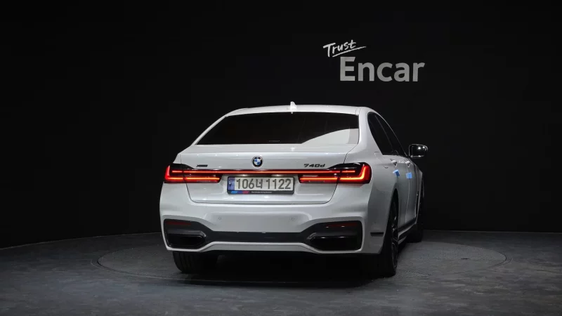 BMW 7-Series