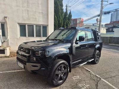 Land Rover DEFENDER