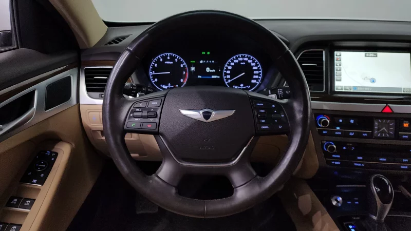 Hyundai Genesis