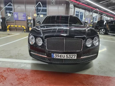Bentley Flying Spur