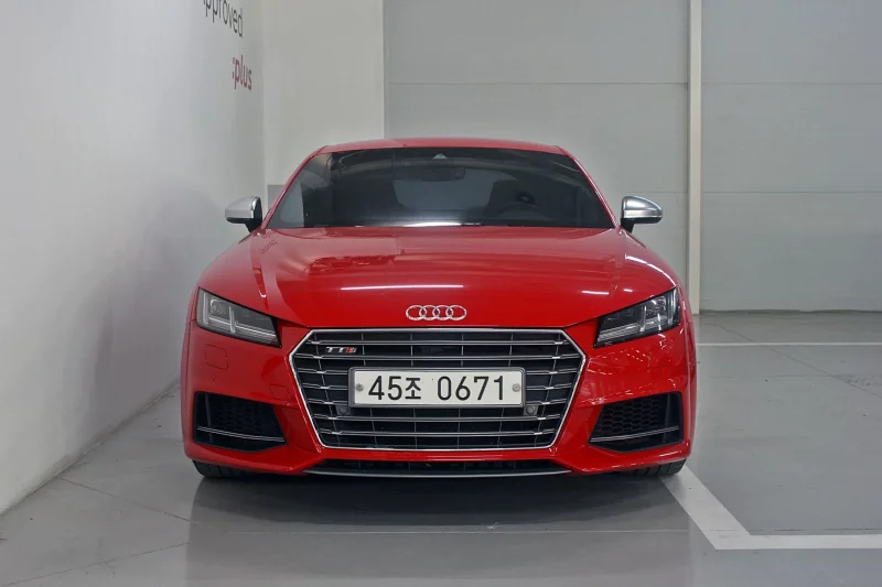 Audi TTS