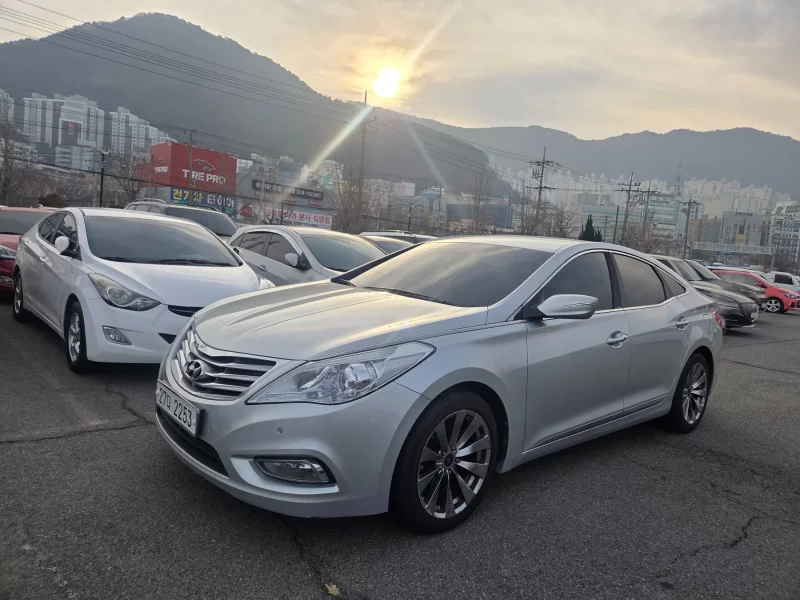 Hyundai Grandeur